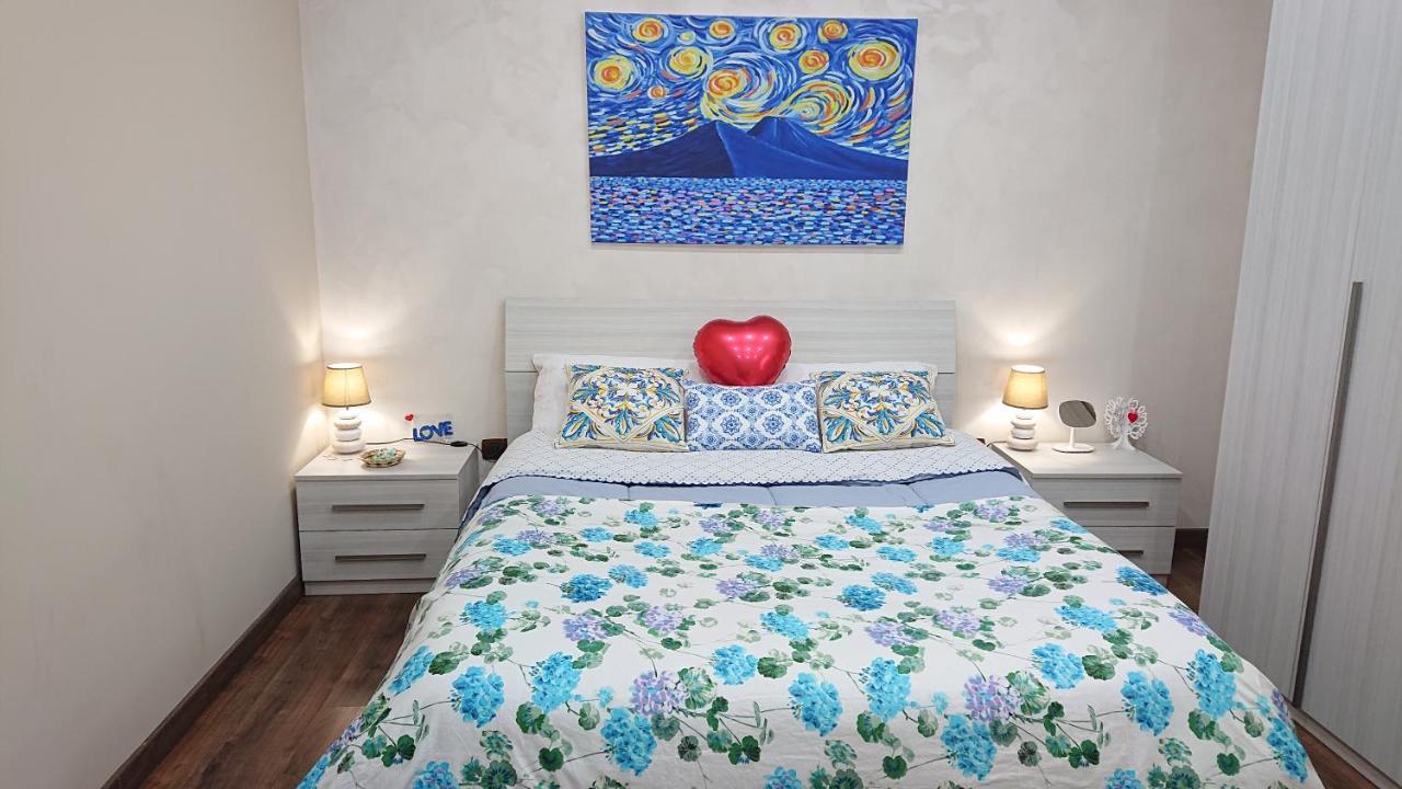 Sky-Terrace In Central Station, 3 Bedrooms 나폴리 외부 사진